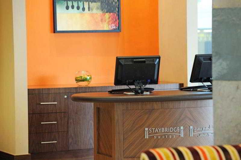 Staybridge Suites Yas Island Abu Dhabi, An Ihg Hotel Екстер'єр фото