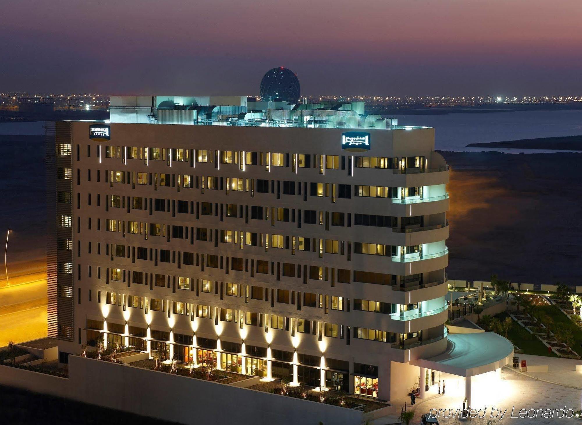 Staybridge Suites Yas Island Abu Dhabi, An Ihg Hotel Екстер'єр фото